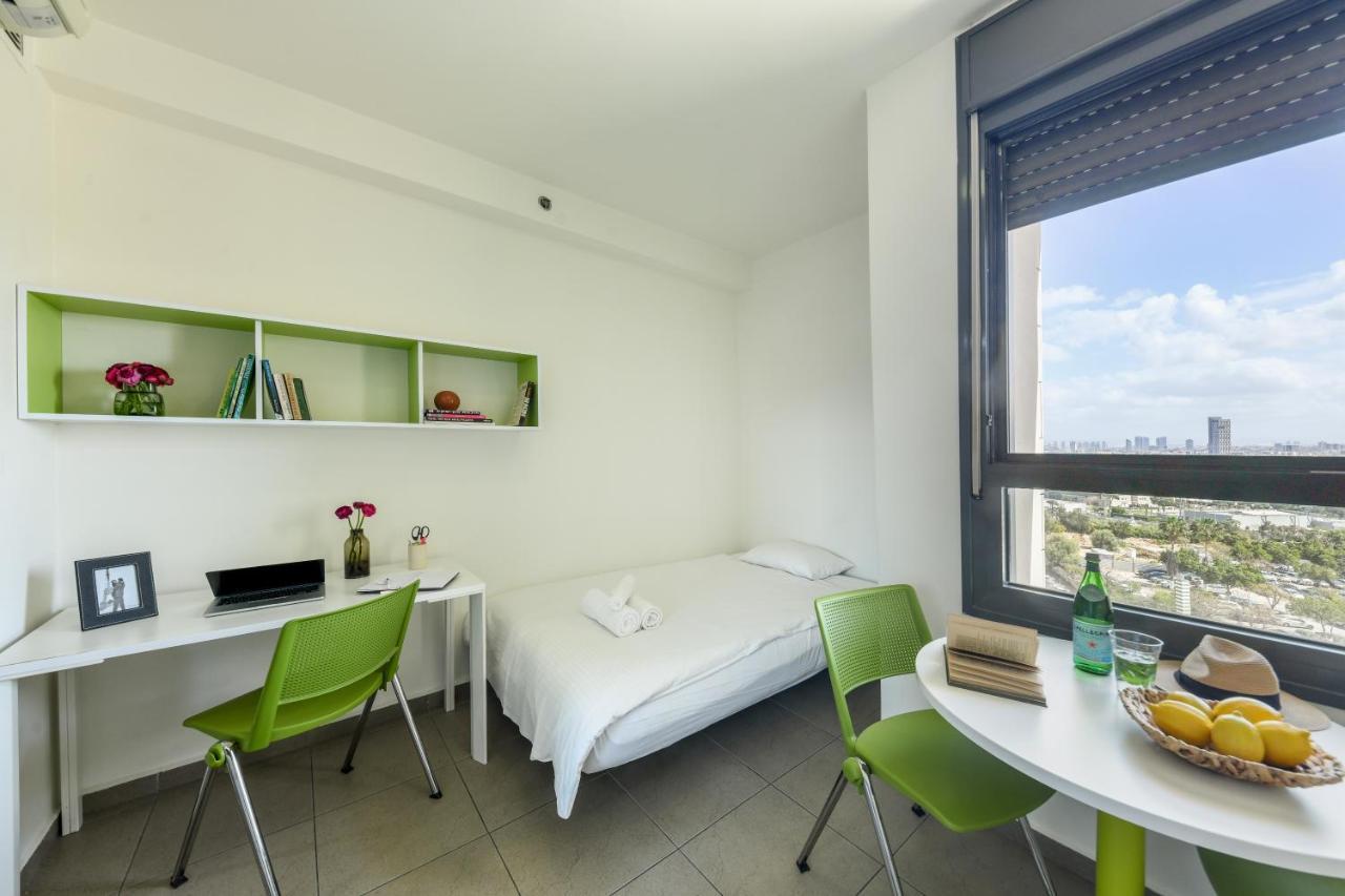 דירות גני תערוכה - Tlv University Apartments Near Expo By Sea N' Rent Тел Авив Екстериор снимка