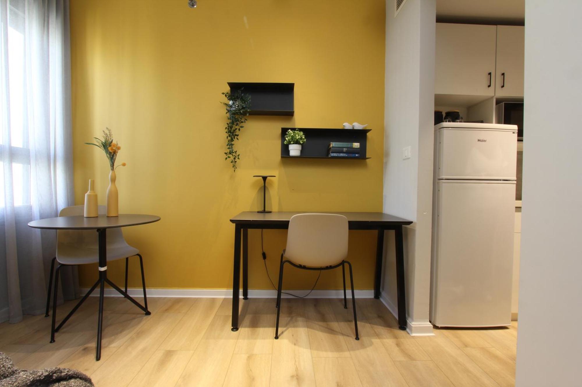 דירות גני תערוכה - Tlv University Apartments Near Expo By Sea N' Rent Тел Авив Стая снимка