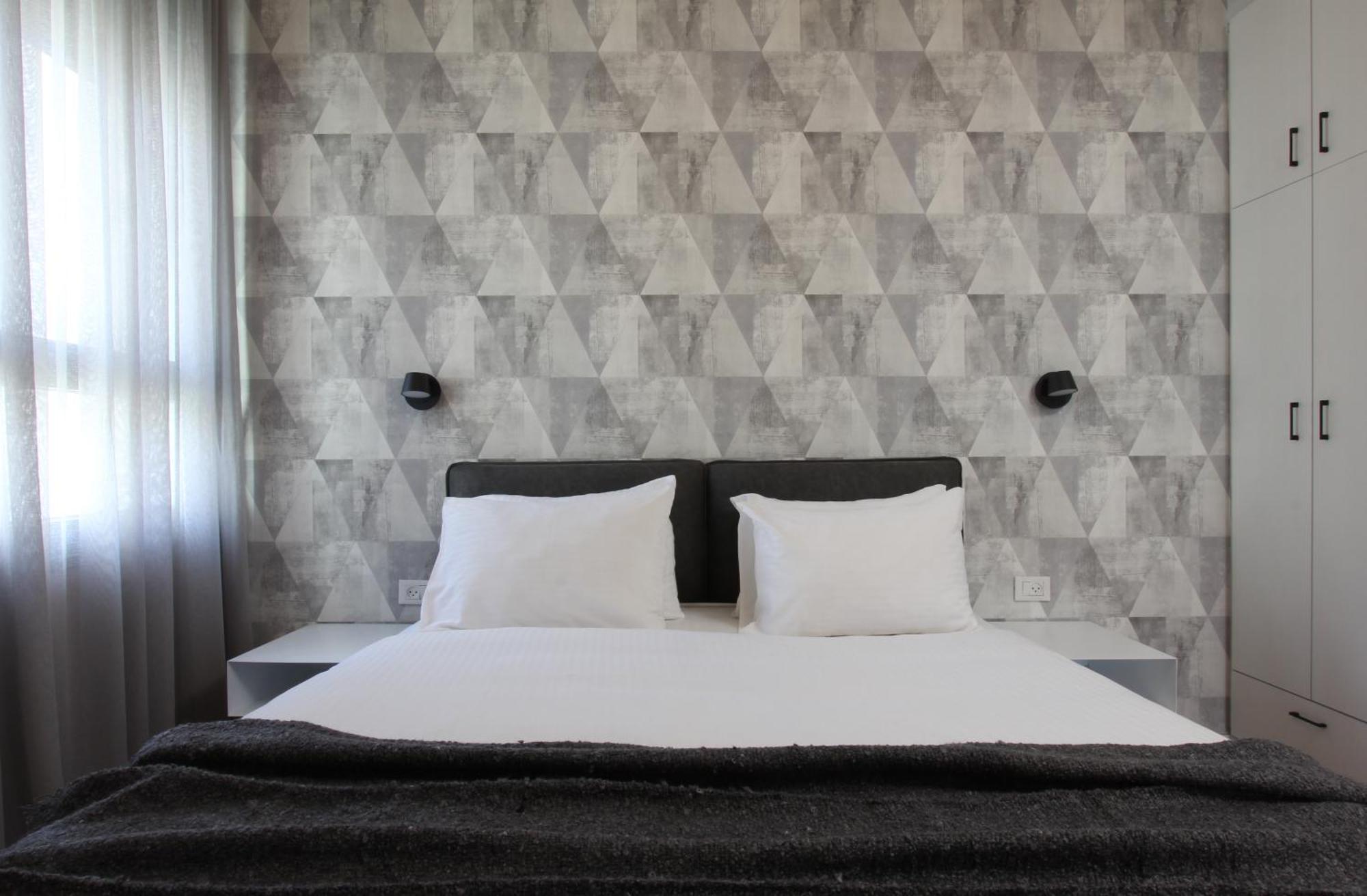 דירות גני תערוכה - Tlv University Apartments Near Expo By Sea N' Rent Тел Авив Стая снимка