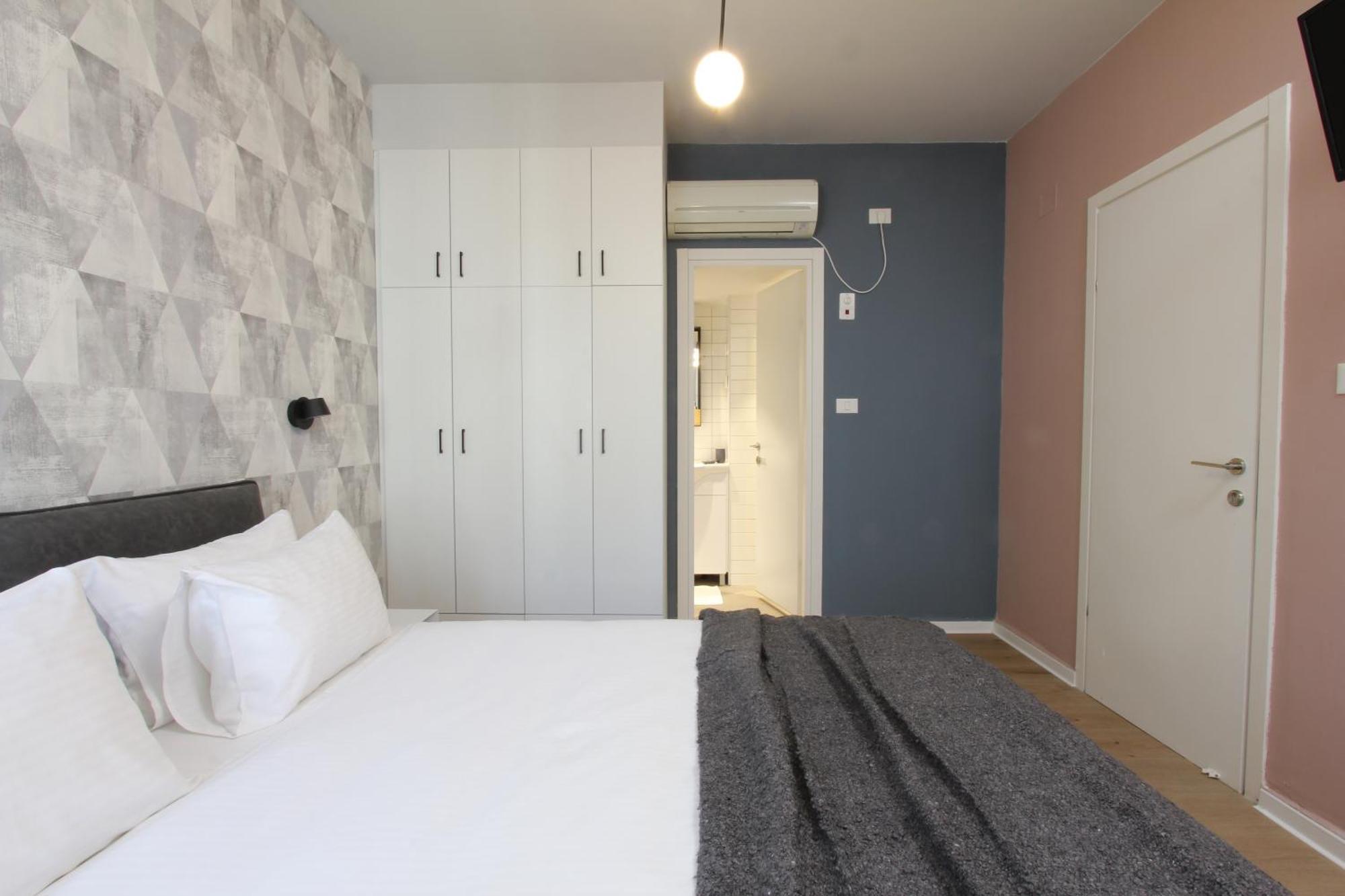 דירות גני תערוכה - Tlv University Apartments Near Expo By Sea N' Rent Тел Авив Стая снимка