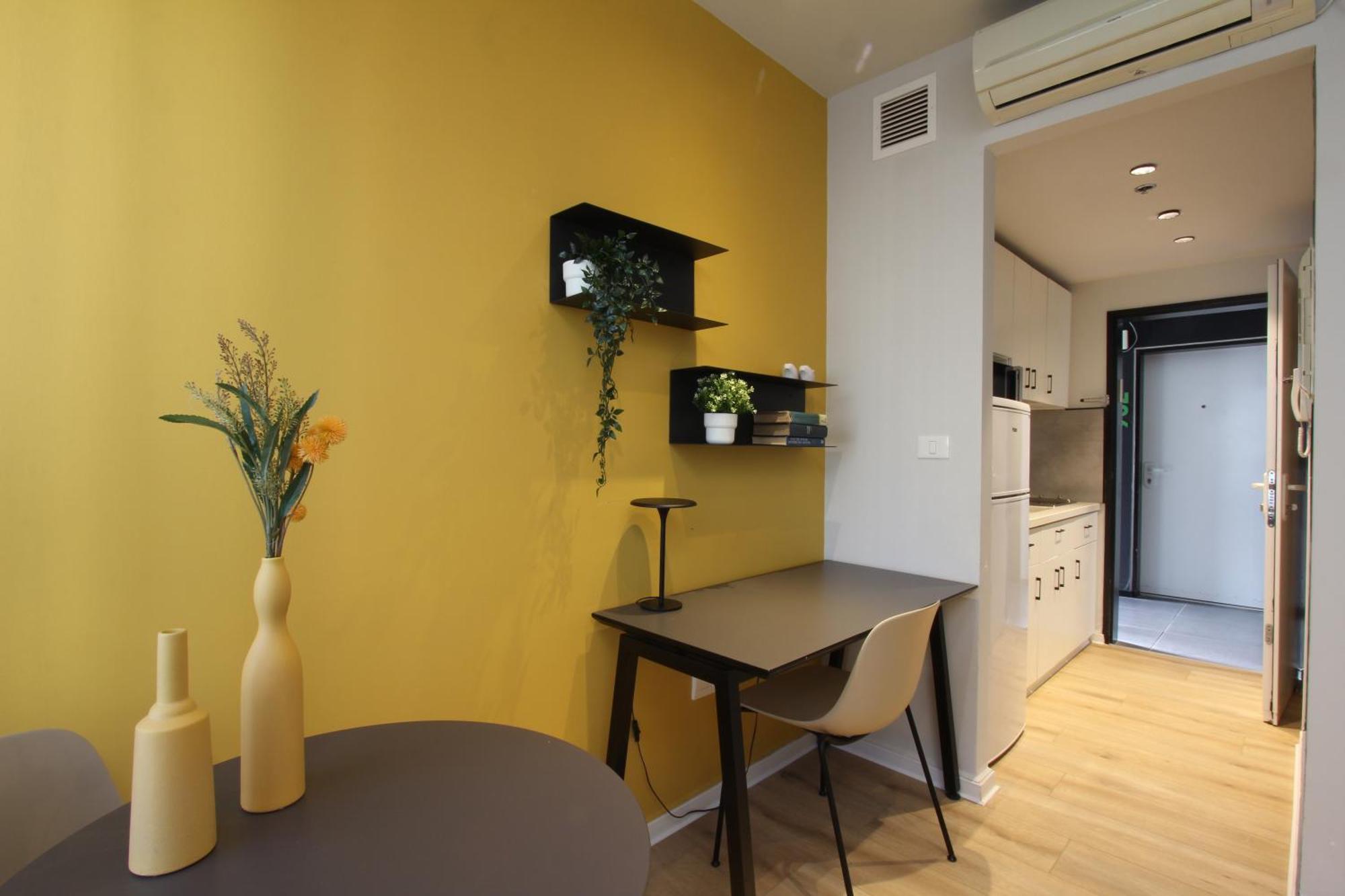דירות גני תערוכה - Tlv University Apartments Near Expo By Sea N' Rent Тел Авив Стая снимка